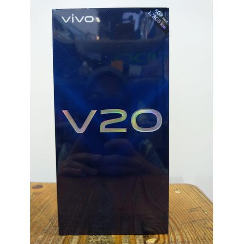 Foto Produk Vivo V20 8/128GB RAM 8GB Internal 128GB Garansi Resmi - Black dari Evogad Official