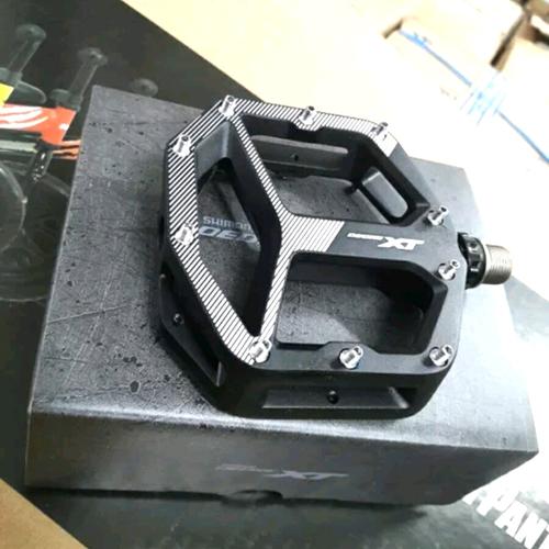 Jual pedal shimano flat deore xt m8140 Tulungagung Rbk