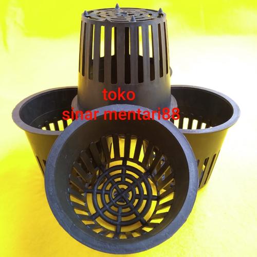 Gambar Netpot Besar Hidroponik Hitam 8 cm dari toko sinar mentari88 undefined Tokopedia