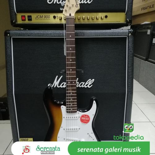 Foto Produk Squier Bullet Stratocaster Rosewood, Made In China dari Serenata Galeri Musik