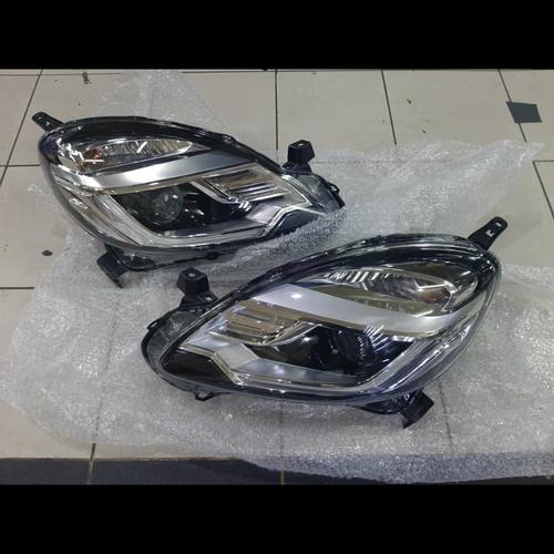 Jual Headlamp lampu depan Mobilio RS 
