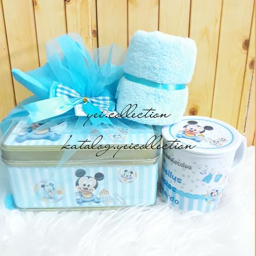 Foto Produk Hampers One Month. Handuk Beruang. Bear Towel. Souvenir Baby Born. dari yei.collection