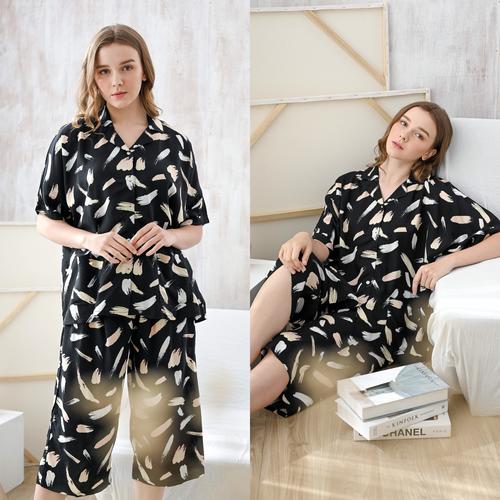 Foto Produk Kaia Set in Black Brush - Sleepwear / Piyama Baju Tidur Rayon by RAHA dari Raha Sleepwear