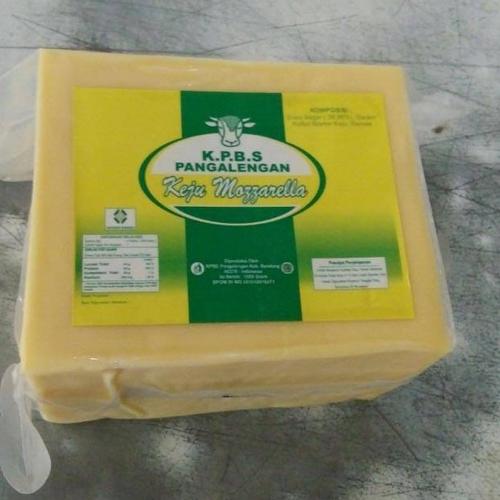 Foto Produk Keju Mozarella KPBS Pangalengan 1kg - KPBS 1 KG dari PT GSM