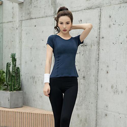 T-Shirt Slim Bahan Mesh Breathable 