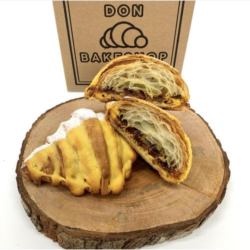 Foto Produk Don Bakeshop Croissant - Orange Chocolate Croissant dari Don Bakeshop