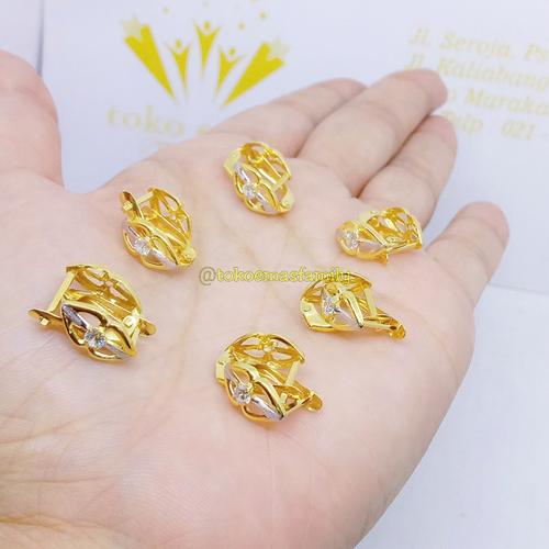 Foto Produk Anting Emas 375 Jepit Mata 1gram - variasi crom dari TokoEmasFamily