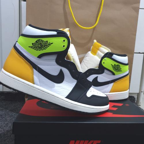 Jual Air Jordan 1 High Volt Gold - 43 - Jakarta Barat - Lastpiece |  Tokopedia