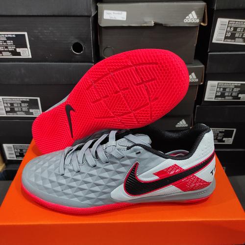 kasut futsal nike tiempo