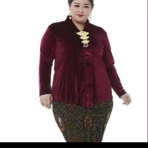Gambar kebaya Bludru Big Jumbo ( LD 130, 140) dari farza olshopp Kab. Klaten Tokopedia