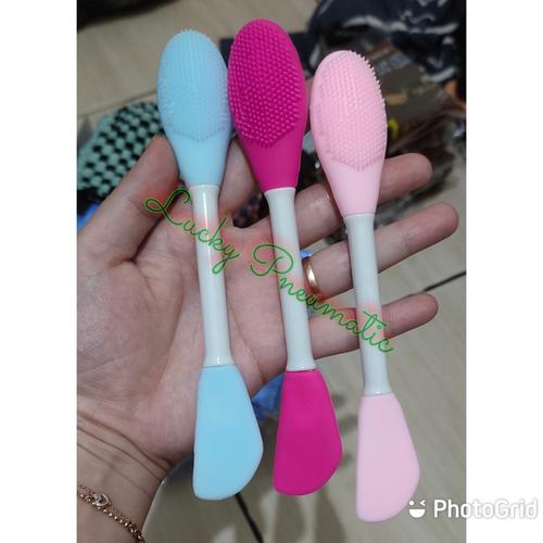 Foto Produk Kuas Komedo Silikon + Kuas Masker Silikon / Sikat Komedo 2in1 dari lucky pneumatic