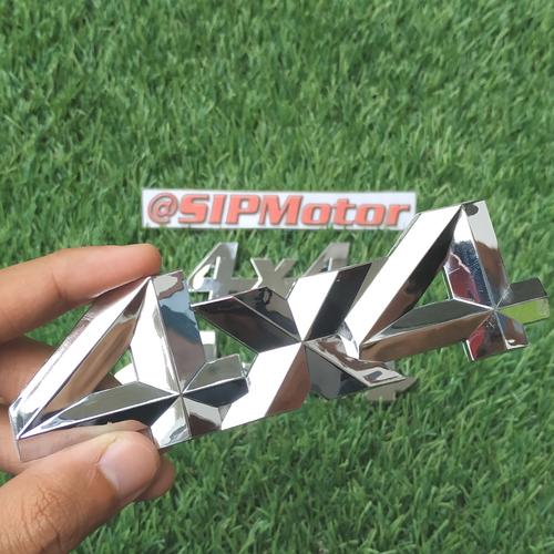 Foto Produk Emblem Logo 4x4 Four by Four Chrome dari SIPMotor