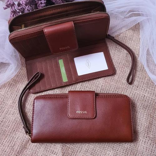Jual fossil madison zip clutch brown 