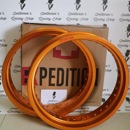 Foto Produk Velg pelek EXPEDITION Supermoto 300 350 ring 17 set Dpn Belakang Gold dari Gentlemen Racing Shop