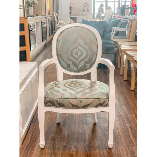 Foto Produk Rosewood Living Tiffany Arm Chair dari Rosewood Living Official