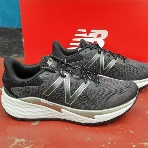 Jual New Balance Fresh Foam Evare mens 