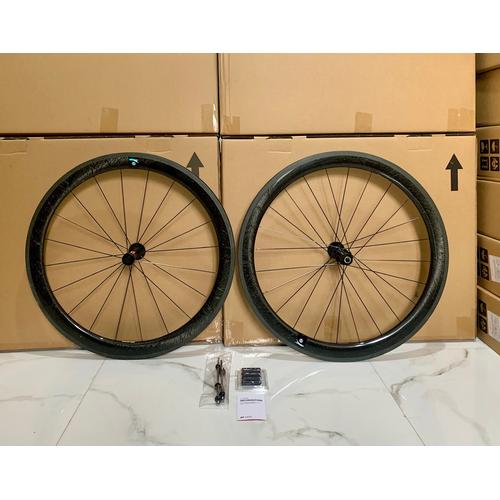 い*ん様 DT Swiss FarSports カーボンチューブラーホイール ( DT Swiss FarSports カーボンチューブラーホイール (リアのみ)