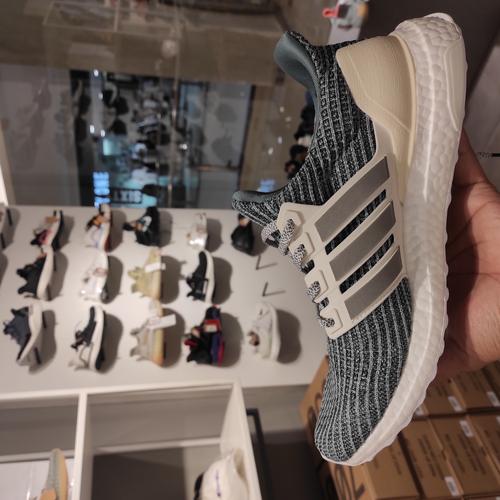 sepatu ultra boost