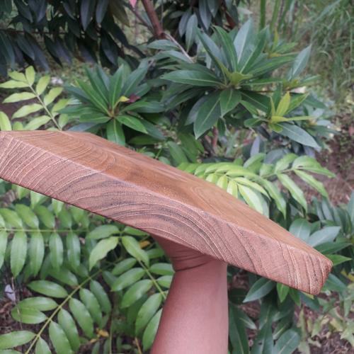 Foto Produk Talenan kayu jati besar dan tebal - pinggiran halus dari hill craft