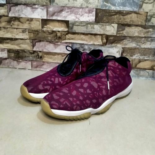 jordan aj future low
