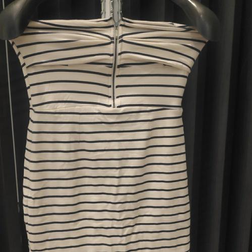Jual dress mini bershka - Kab. Malang 