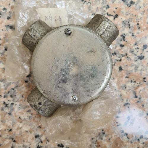 Jual Conduit Tdus Junction Circular Surface Box Elpro Cabang 3 3/4 ...