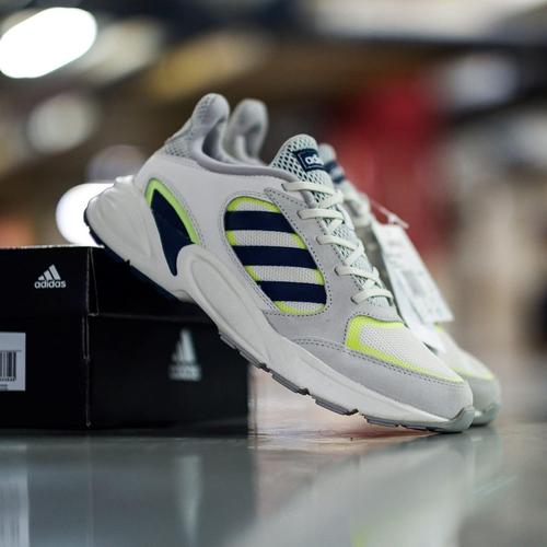 adidas valasion 90s black volt