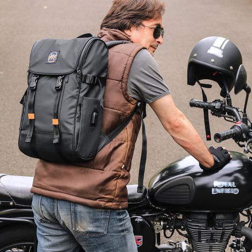 mens tech backpack