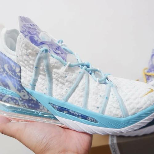 lebron 18 reflection flip