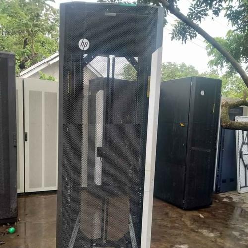 Jual HP Close rack server 42u perforated door Rak server bekas - Kab ...