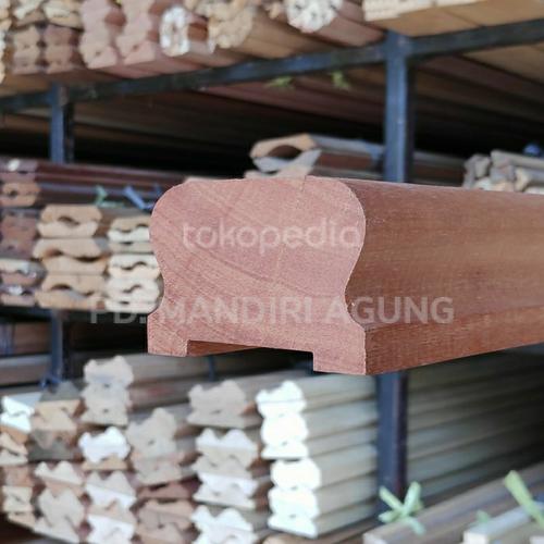 Jual RAILING TANGGA KAYU MERANTI (5X7) - (4x6) kamper, 3cm - Kota ...