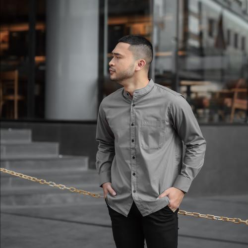 Gambar BROODIS Kemeja Polos Basic Slimfit Lengan Panjang Collarless Grey - S, Collarless Grey dari Broodis Kota Tangerang Selatan Tokopedia