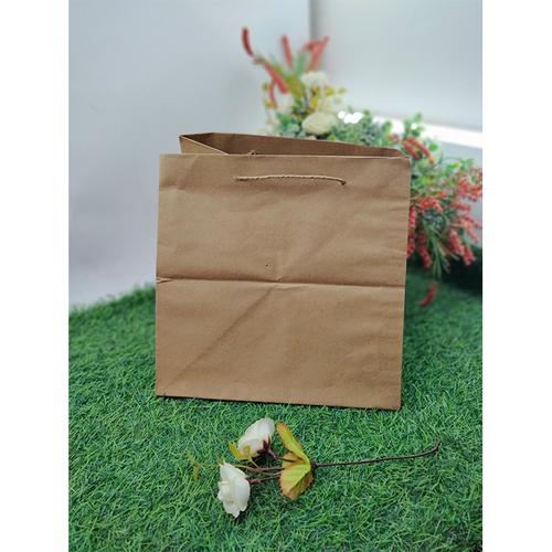 Gambar Tas Belanja bahan Kraft ringan motif polos hadiah 27 x 26,5 x 27,5 dari Rahmah Tas Kertas dan Kemasan Kab. Sleman Tokopedia