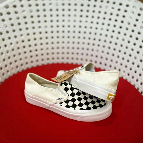 Vans Vault Checkerboard 2021 Vans Vault Imran Potato SK8-Hi VR3 LX