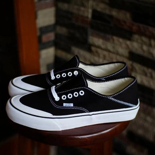 vans old skool scarab