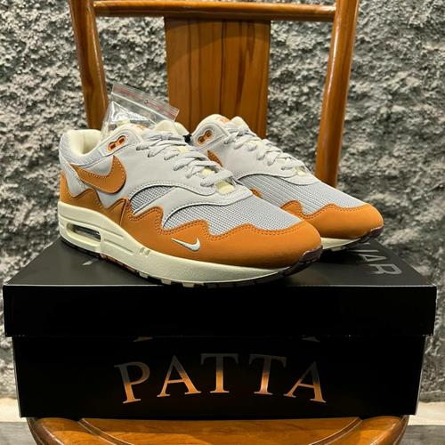 monarch patta