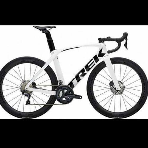 Road Bike Trek Madone SL 6 Disc 2022 