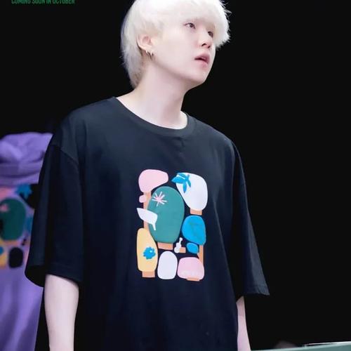 taehyung in the soop shirt