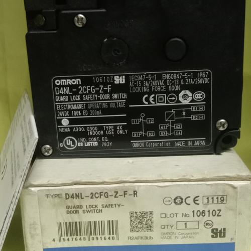 Jual omron guard lock safety door switch D4NL2CFGZF Jakarta Barat