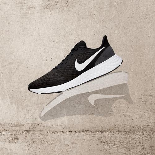 Jual Nike Revolution 5 Black/Anthracite/White - 41 - Kab. Bogor -  kharsen_sport | Tokopedia