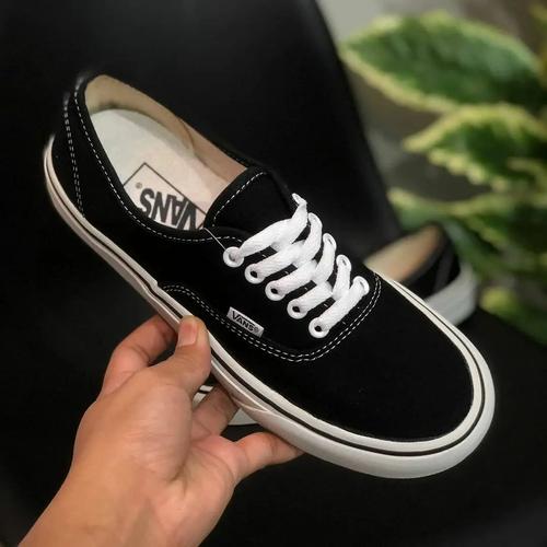 vans authentic hitam putih