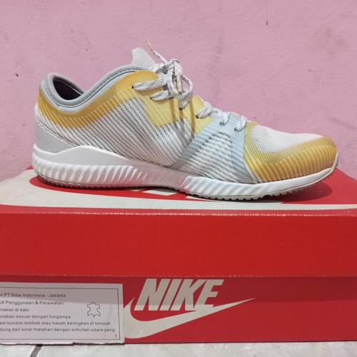 Jual Sepatu Training \u0026 Fitness Wanita 