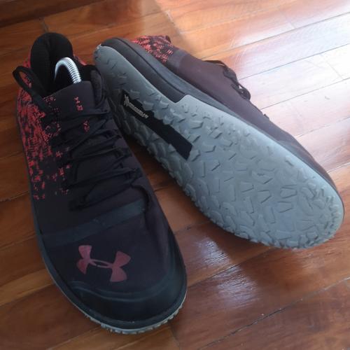 Jual Sepatu Under Armor Speedtire Michelin 44 - Jakarta Selatan - Vosamis |  Tokopedia
