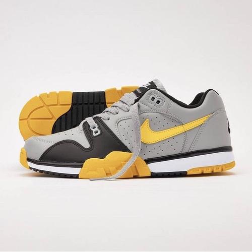 cross trainer low nike