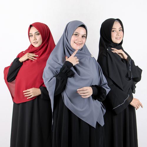 Gambar Bajuyuli Jilbab Segiempat Kerudung Syari Jumbo Polos Diamond 140x140 dari Bajuyuli Kota Cimahi Tokopedia