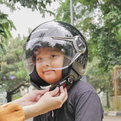 Promo Cargloss YRJ Helm Anak Cargloss Helm Half Face Black HItam Doff Kab. Bogor