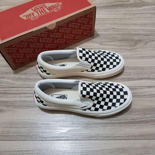 crazy checkered vans
