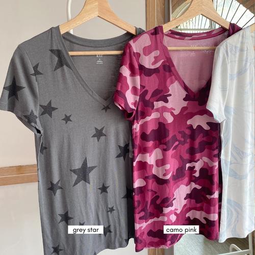 Jual GAP Favorite Graphic V-Neck T 