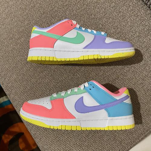 Jual Nike Dunk Low SE Easter - 6.5 - Jakarta Utara - Hype Sneaks | Tokopedia