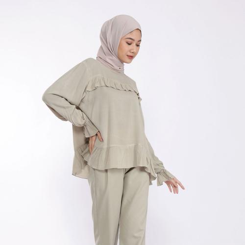 Gambar Milly Ruffle Blouse - Macaron Cream dari Kyoya_official Kota Bandung Tokopedia
